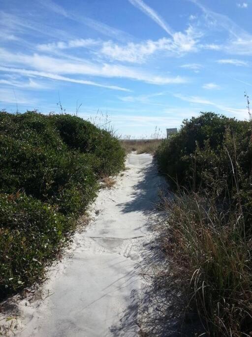Cute 2 Bedroom, 2 Bath Condo At Folly Field Beach Pulau Hilton Head Luaran gambar