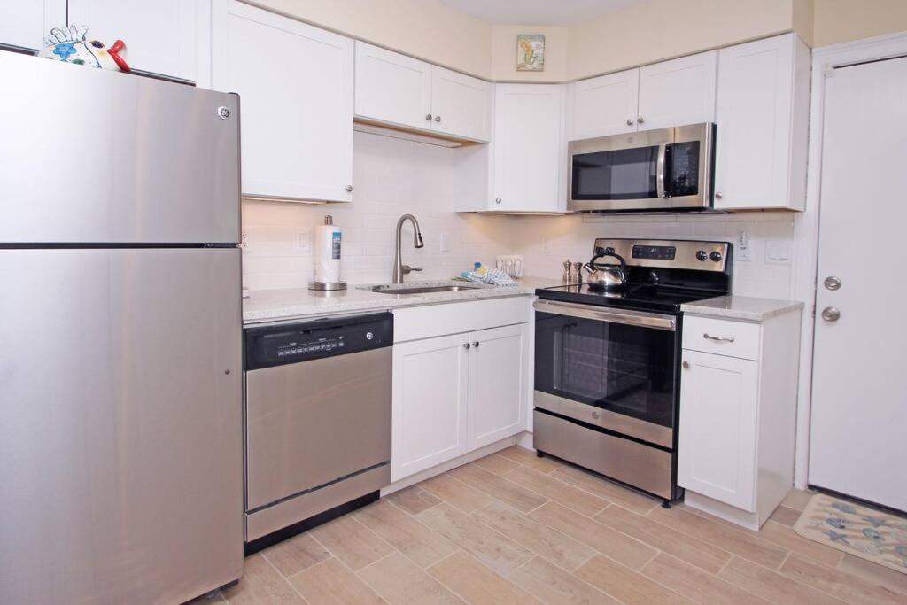 Cute 2 Bedroom, 2 Bath Condo At Folly Field Beach Pulau Hilton Head Luaran gambar